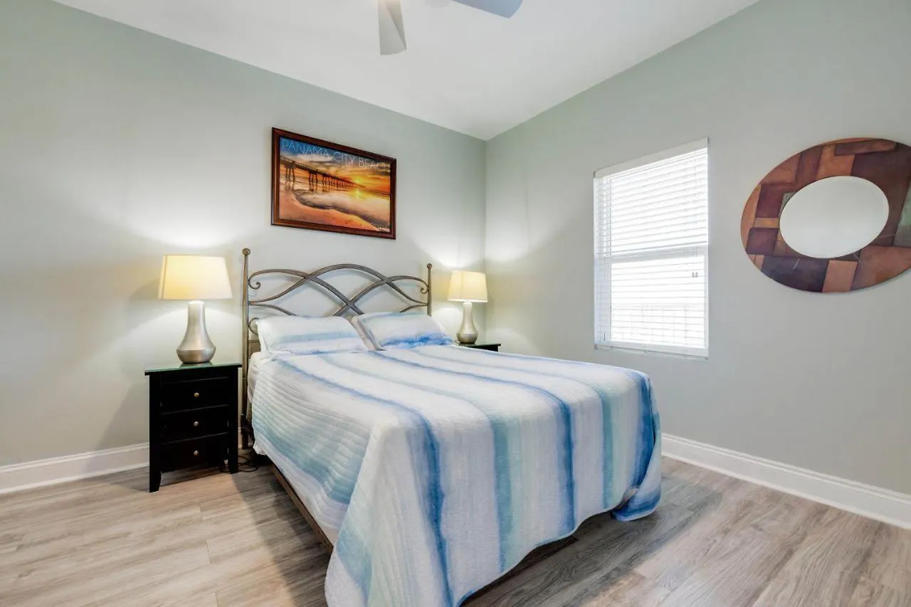 Holiday home Laketown Wharf! Sleeps 9 - Resort Beach Condo, Stunning Ocean Views! By Dolce Vita Getaways Pcb Panama City Beach