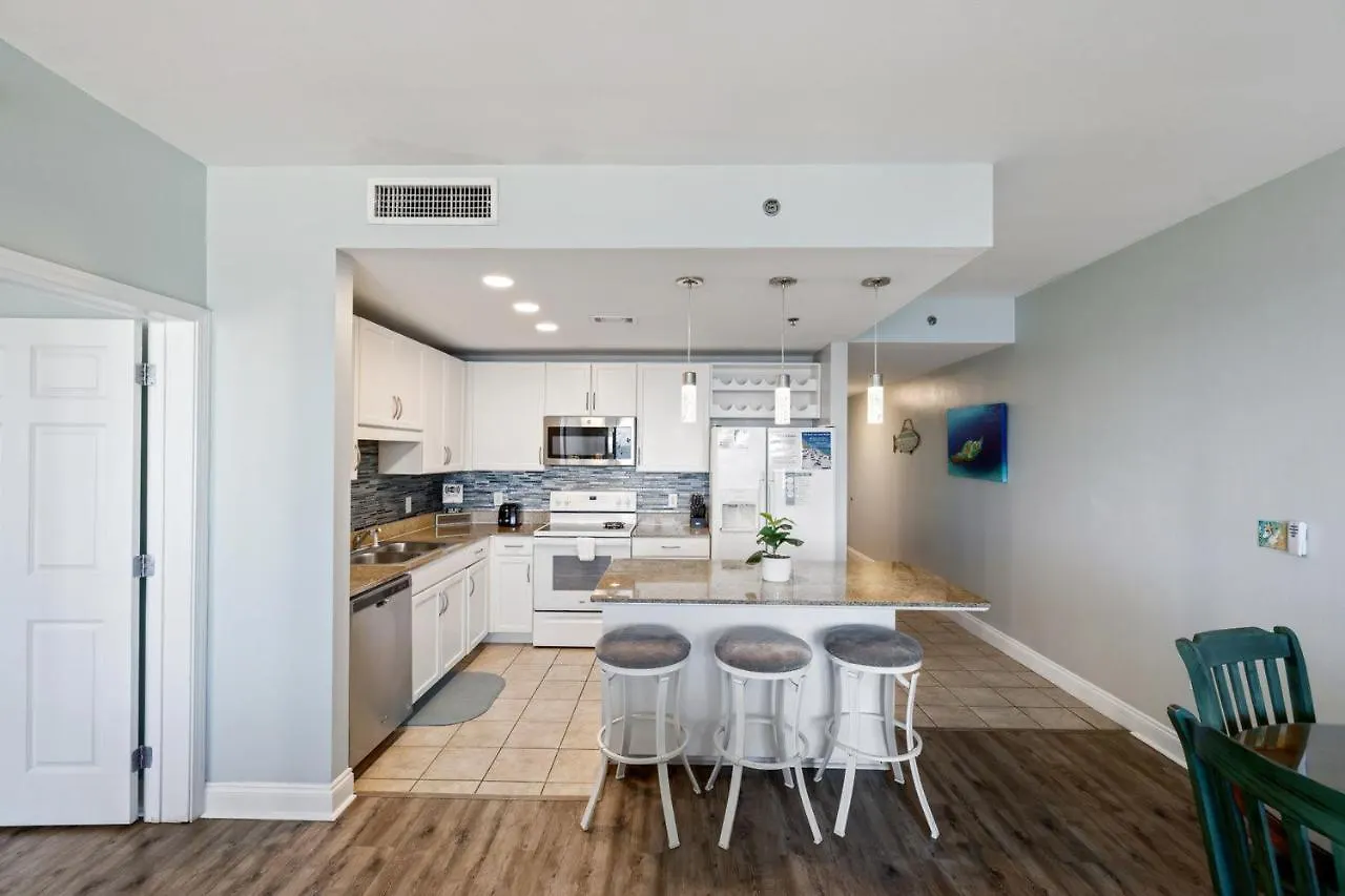 Holiday home Laketown Wharf! Sleeps 9 - Resort Beach Condo, Stunning Ocean Views! By Dolce Vita Getaways Pcb Panama City Beach