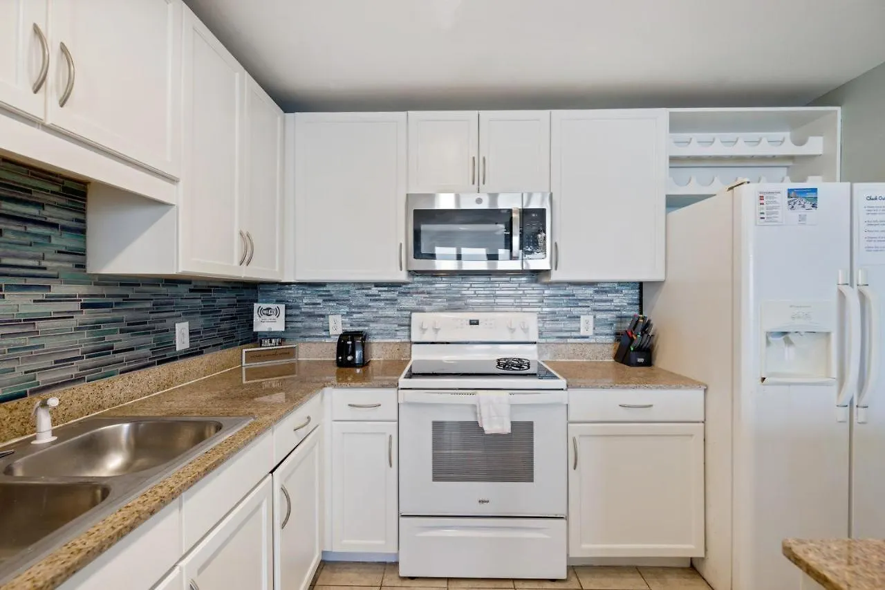 Laketown Wharf! Sleeps 9 - Resort Beach Condo, Stunning Ocean Views! By Dolce Vita Getaways Pcb Panama City Beach 0*,