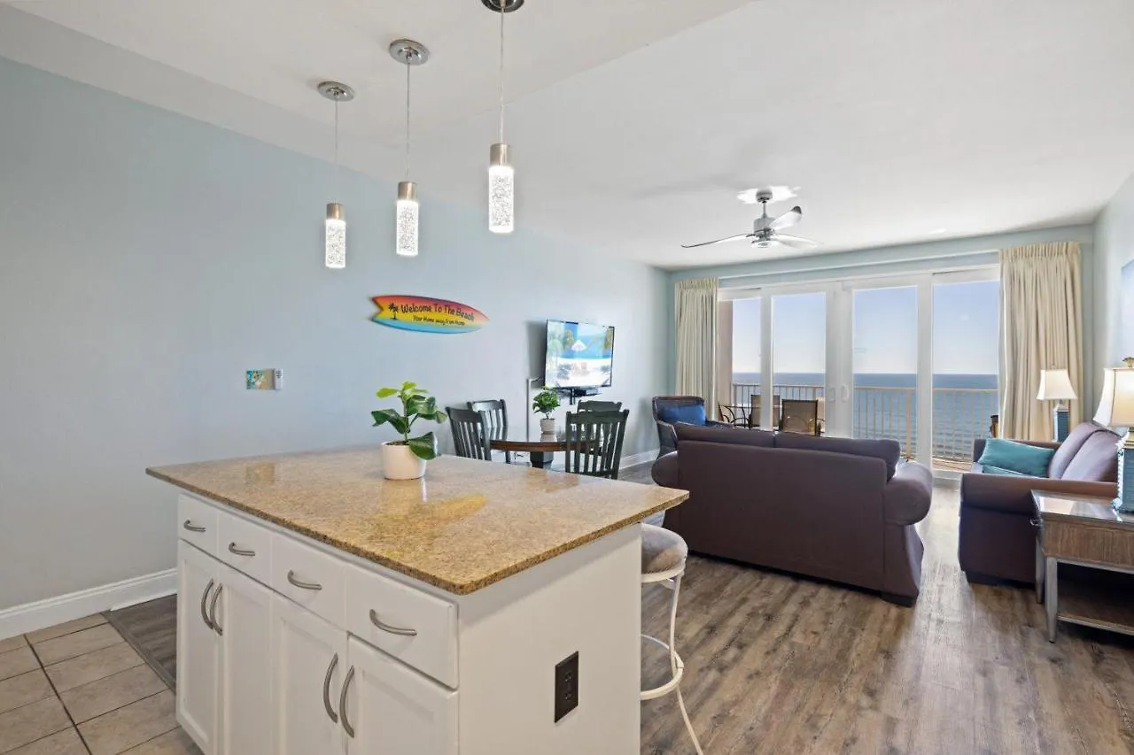 Holiday home Laketown Wharf! Sleeps 9 - Resort Beach Condo, Stunning Ocean Views! By Dolce Vita Getaways Pcb Panama City Beach United States