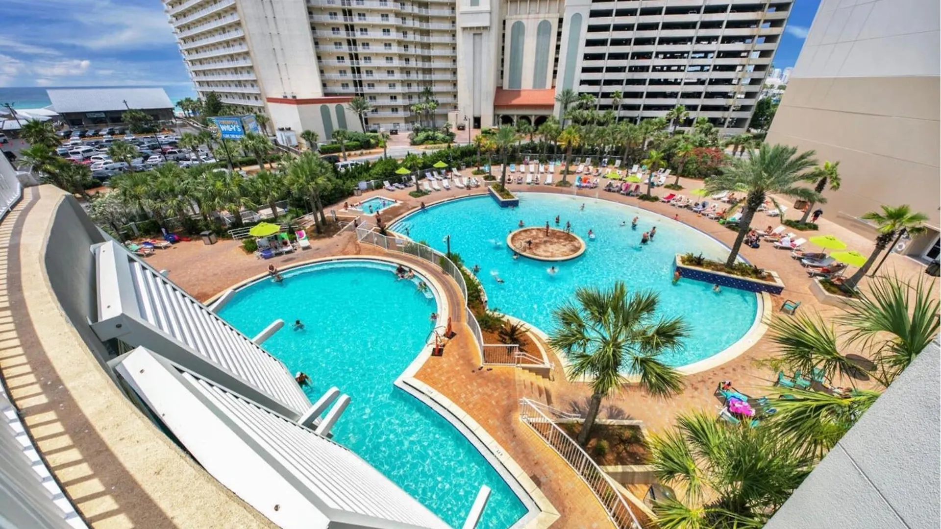 Holiday home Laketown Wharf! Sleeps 9 - Resort Beach Condo, Stunning Ocean Views! By Dolce Vita Getaways Pcb Panama City Beach United States
